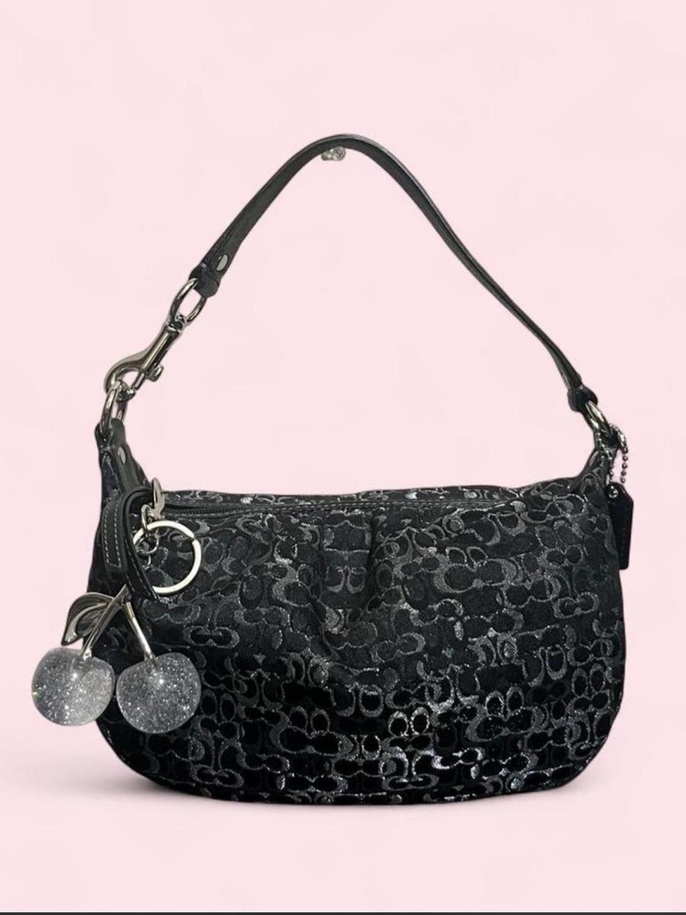 vintage coach shimmer black & silver optic mini c’s baguette 🖤
